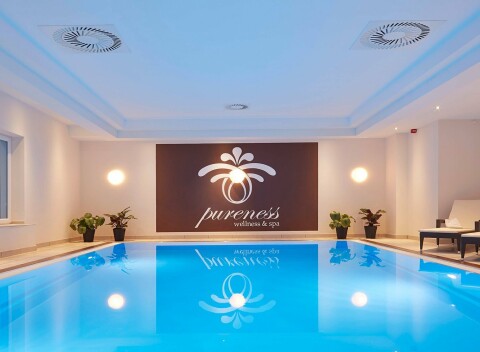 Tirolsko v Elaya Hotel Steinplatte **** s polpenziou a neobmedzeným wellness (2 000 m²) + bazény a sauny