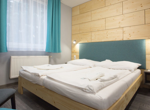 Aktívny pobyt s ubytovaním v penzióne Squash v tichej časti centra mesta s hrou squashu v cene.