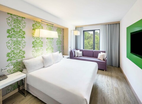 Praha priamo v centre: Hotel Occidental Praha Five **** s relax zónou so saunou, fitness a skvelými raňajkami