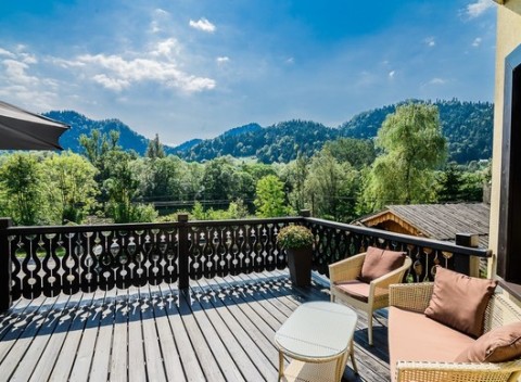 Poľský rodinný hotel Smile Pieniny*** pri rieke Dunajec a len 1 km od ski centra.