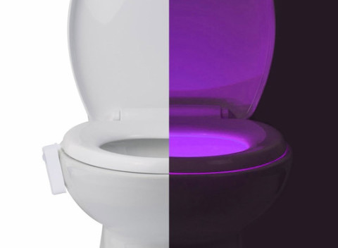 LED svetlo pre toaletu so snímačom pohybu - jedna lampička: 8 farebných svetelných kombinácií.