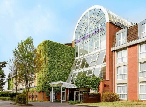 Nemecko: Dovolenka v Mercure Hoteli Düsseldorf Kaarst **** s raňajkami formou bufetu + bazén a fitness centrum