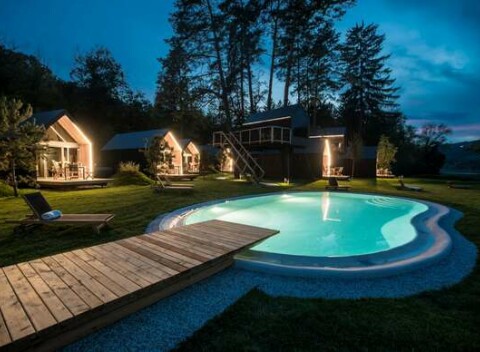 Čokoládový raj - unikátny resort Chocolate Village v slovinskom národnom parku s raňajkami a zľavou do wellness