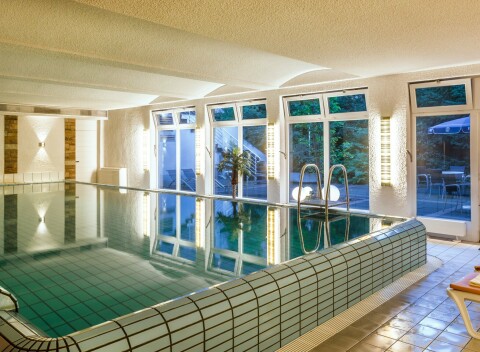 Nemecké klimatické kúpele v Parkhoteli Nümbrecht **** s raňajkami, wellness (bazén a sauna) a fitness centrom