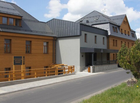 Relax v Krušných horách: Loučná pod Klínovcem v Keilberg Resorte s polpenziou a neobmedzeným wellness