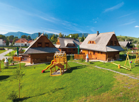 Rekreačné chalupy na Liptove len 2,5 km od Tatralandie a so zľavou na skipasy.