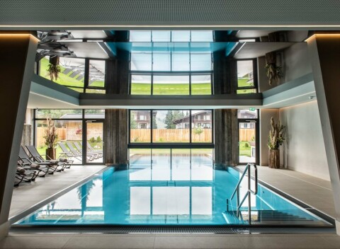 Salzbursko: Rakúske Alpy v Hoteli Königsleiten **** s polpenziou, bazénmi a saunovým svetom + welcome drink