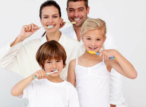 Dentálna hygiena s pieskovaním pre deti i dospelých v ambulancii S-Denta v Košiciach