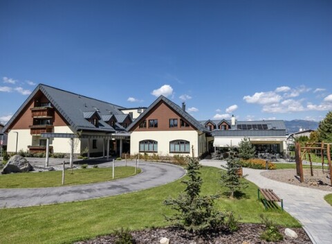Hotel Demänová - ideálne miesto, ak hľadáte dokonalú kombináciu tatranského dobrodružstva, komfortného ubytovania a výnimočného wellness v srdci Liptova