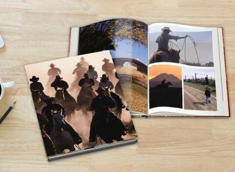 Lesklá fotokniha v tvrdých doskách vo formáte A4 - 32 až 200 strán + DARČEK