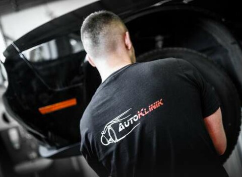 Výmena kolies alebo kompletné prezutie pneumatík s možnosťou uskladnenia v servise Autoklinik