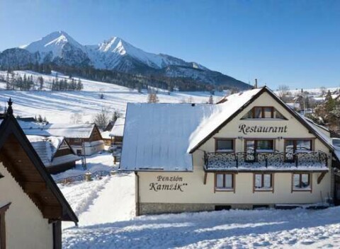 Resort Kamzík*** v Ždiari s raňajkami a neobmedzeným wellness v srdci Belianskych Tatier