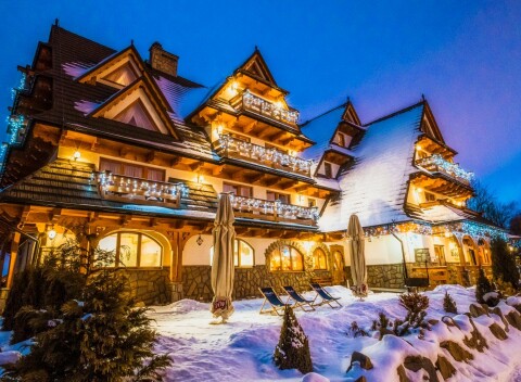 Poľské Tatry len 1 km od ski areálu: Białka Tatrzańska v Hoteli Burkaty *** s raňajkami/polpenziou a wellness