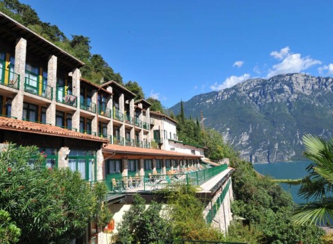 Taliansko 800 m od Lago di Garda: Hotel La Limonaia *** s polpenziou, vnútorným aj vonkajším bazénom + zľava