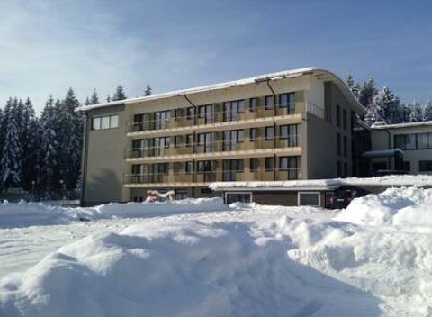 Aktívna dovolenka v rezorte Altis s polpenziou, neobmedzeným wellness a množstvom športovísk