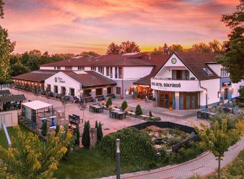 Bük v 4* Park Hoteli Bükfürdő vedľa termálnych kúpeľov s raňajkami či polpenziou + vstup do sauny neobmedzene