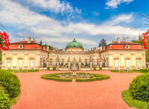 Slovácko: Penzión Nino Espresso s raňajkami a kaviarňou blízko hradov a zámkov.