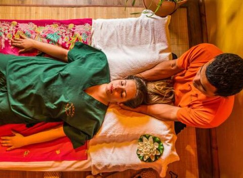 Darujte relax a spomalenie - tradičná thajská masáž v Sky Ban Pai Thai v Starom Meste