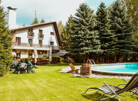 CHKO Železné hory v Penzióne U Čtyřlístku s pivným kúpeľom + konzumácia piva a privátne wellness so sektom