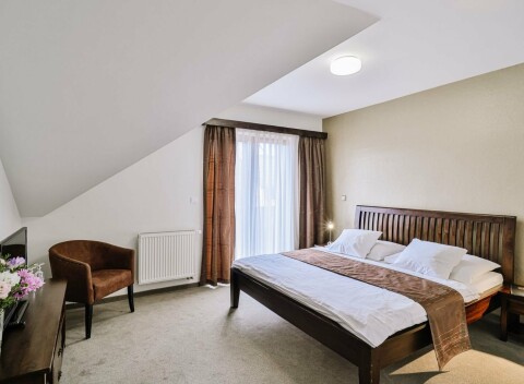 Liptov a Nízke Tatry: Demänová pri jaskyniach, priehradách a atrakciách v Penzióne Drak s polpenziou, wellness