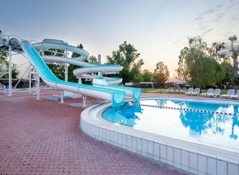 Slovinsko: Kúpele Banovci v Hoteli Narcisa **** s polpenziou, termálnymi bazénmi, saunami + animácie a fitness