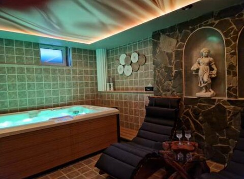 Privátny vstup do Wellness centra Aurelius v Trenčíne pre 2 osoby