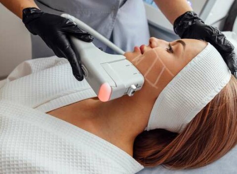 Neinvazívny facelifting HIFU - omladnite až o 5 rokov