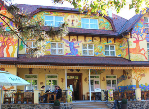 Pobyt v jedinečnom hoteli Encián*** len pár krokov od Kúpeľov Rajecké Teplice.