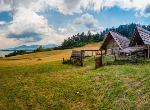 Vstup do Hradu Likava, Archeoskanzen Havránok a Múzeum Čierny orol Liptovský Mikuláš.
