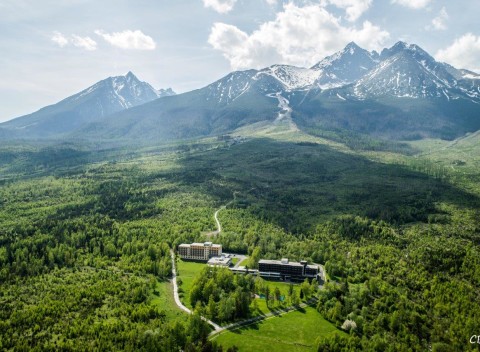 Vysoké Tatry - Pobyt priamo pod Lomnickým štítom v lone prírody v 3* hoteli SOREA Hutník I.