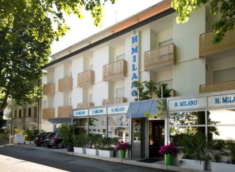 Leto na pláži v Taliansku s ubytovaním, polpenziou a dieťaťom do 11,99 r. zdarma v hoteli Miláno***.