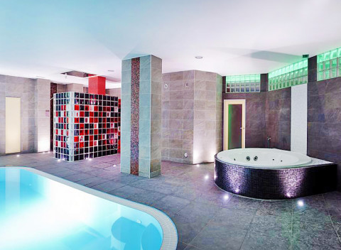 Brnenská priehrada v hoteli Fontána*** so vstupom do wellness a polpenziou.