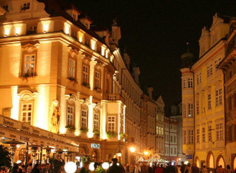 Návšteva Prahy pre dve osoby s raňajkami aj cez víkend v Hoteli Aida****.