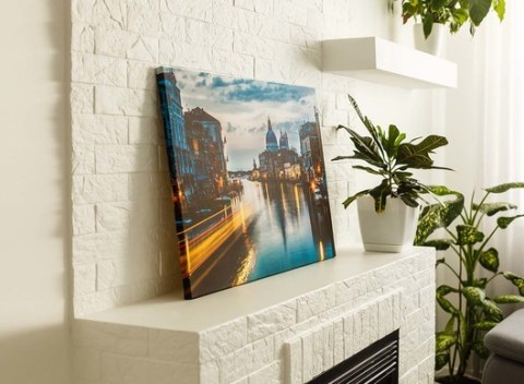 Obraz s vlastným motívom vytlačený na plátno, na výber rôzne veľkosti.