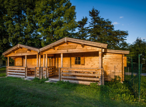 Ubytovanie priamo na brehu slovenského mora Liptovskej Mary v Mara Camping.