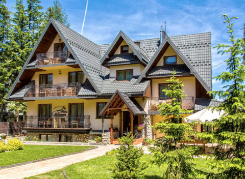 Nádherná jeseň v Zakopanom s raňajkami či polpenziou a saunovaním v penzióne Willi.