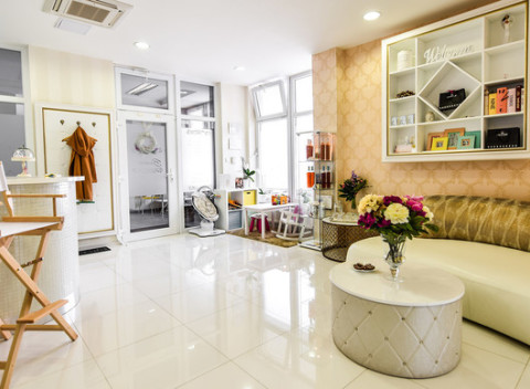 Neinvazívne ošetrenie pre dehydrovanú a unavenú pleť v  Don de la beaute.