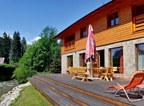 Apartmány Limba v idylickej prírode Nízkych Tatier len 10 km od aquaparku Tatralandia.