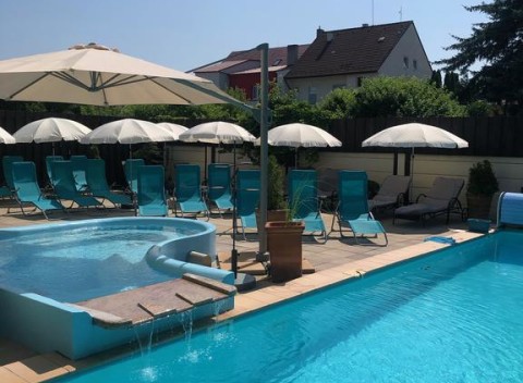 Wellness pobyt v penzióne Diana nachádzajúcom sa v Piešťanoch neďaleko kúpeľov.