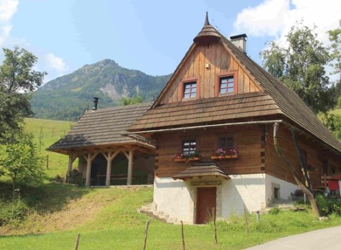 Útulná drevenica pre 12 osôb u Maťka v lone nádhernej prírody Malej Fatry so saunou.