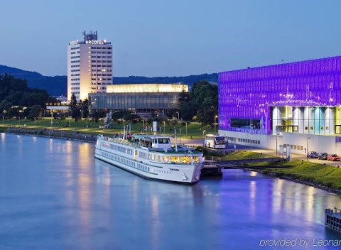 Komfortný víkend v centre Linzu v 4* hoteli s kasínom na brehu Dunaja.