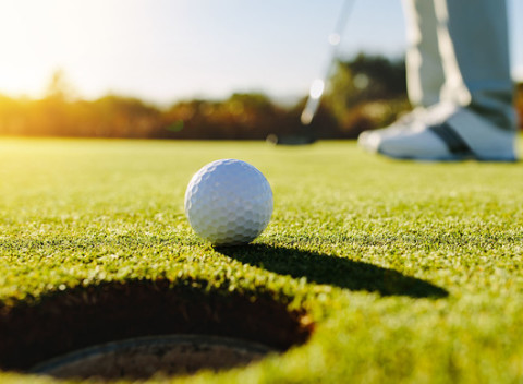 Intenzívny golfový kurz na získanie zelenej karty pre 1 osobu v Bratislave.