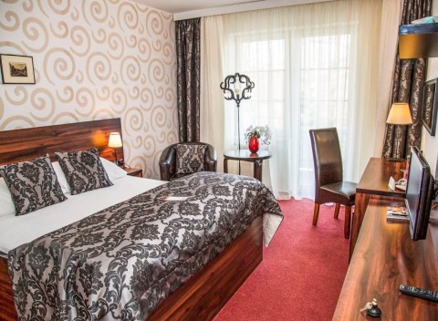 Hotel Morris **** v Novém Boru s množstvom procedúr, wellness a polpenziou.