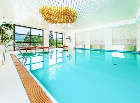 Rakúsko: Alpenhotel Dachstein *** s polpenziou, neobmedzeným wellness a kúpeľmi.