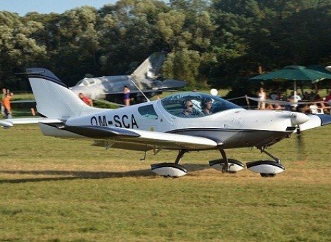 Let športovým lietadlom Zabudli ste vo víre reality na svoje detské sny?