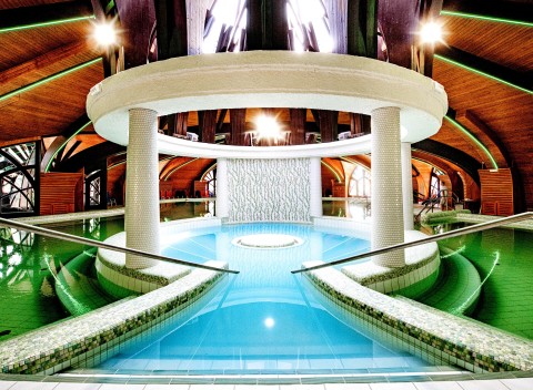 Zalakaros: Hunguest Hotel Freya *** + polpenzia a neobmedzený vstup do kúpeľov.