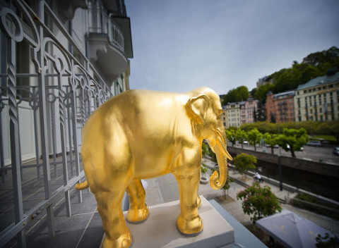 Predĺžený víkend v Karlových varoch - EA Hotel Elefant s raňajkami.