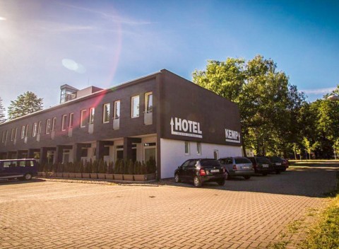 Sázava: víkend v Hoteli Sázavský ostrov s polpenziou, saunou a vstupom do Hute.