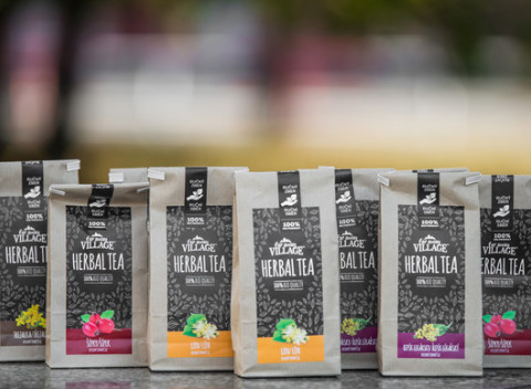 Liečivé bio čaje zo Strážovských vrchov. Box 10 kusov čajov Village Herbal Tea v 100 % bio kvalite.