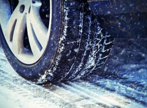 Pripravte vaše auto na zimu Kompletné prezutie pneumatík, vyváženie, kontrola